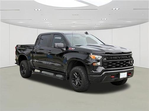 2022 Chevrolet Silverado 1500 Custom Trail Boss