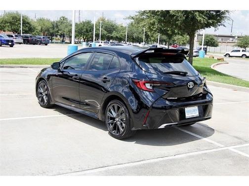 2023 Toyota Corolla Hatchback XSE
