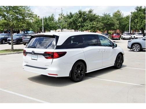 2024 Honda Odyssey Sport