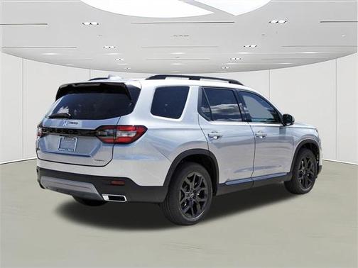 2025 Honda Pilot Touring+