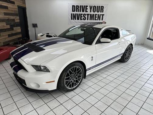 2013 Ford Shelby GT500 Base