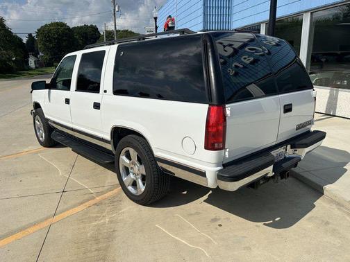 Summit White 1999 Chevrolet Suburban 1500