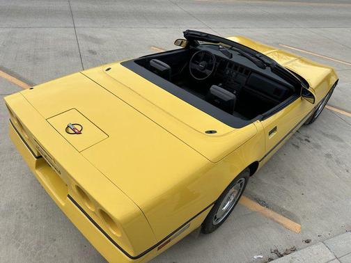 Yellow 1986 Chevrolet Corvette Base