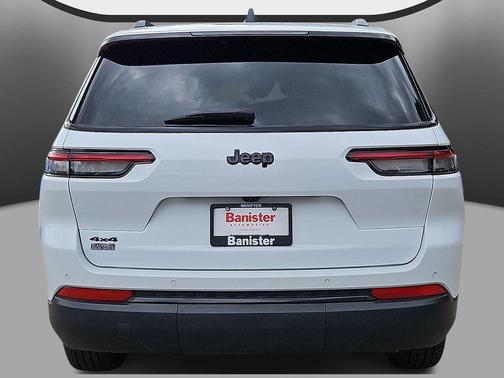 Bright White Clearcoat 2025 Jeep Grand Cherokee L Altitude