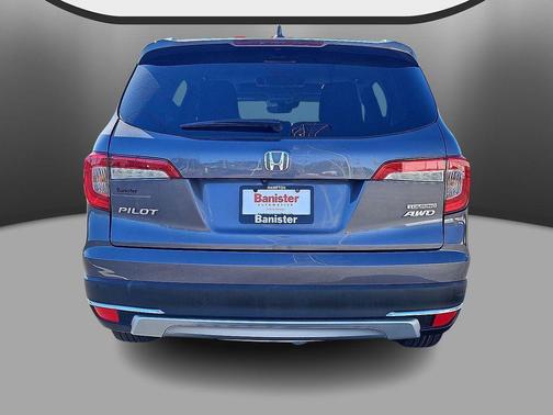 2019 Honda Pilot Touring 8-Passenger