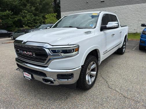 Bright White Clearcoat 2020 RAM 1500 Limited