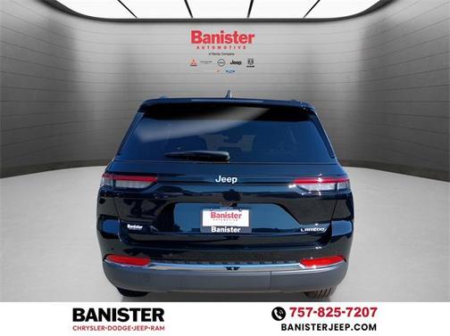2025 Jeep Grand Cherokee Laredo