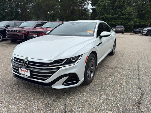 Opal White Pearl 2023 Volkswagen Arteon 2.0T SE