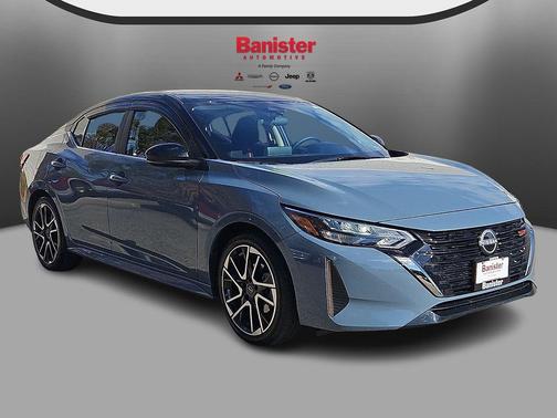 2025 Nissan Sentra SR