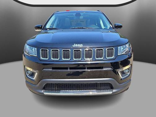 Diamond Black Crystal Pearlcoat 2020 Jeep Compass Limited
