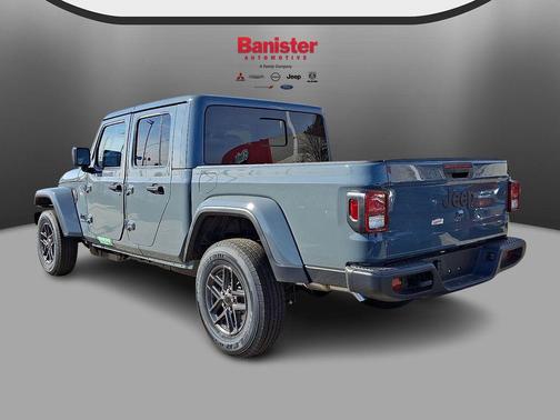 2026 Jeep Gladiator Sport S