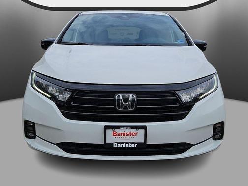 Platinum White Pearl 2023 Honda Odyssey Sport