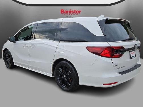 Platinum White Pearl 2023 Honda Odyssey Sport