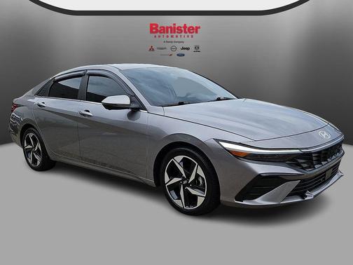 Fluid Metal 2024 Hyundai ELANTRA Limited