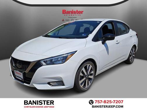 Aspen White TriCoat Pearl 2020 Nissan Versa 1.6 S
