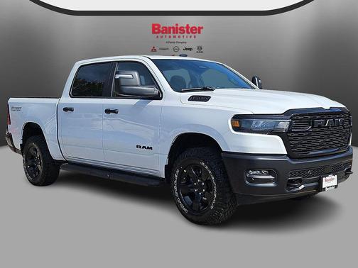 2026 RAM 1500 Warlock Crew Cab 4x4 5'7' Box