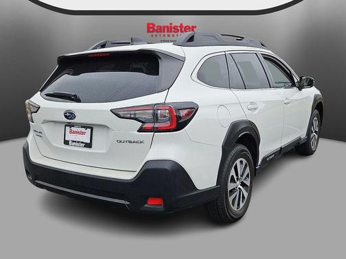 Crystal White Pearl 2024 Subaru Outback Premium