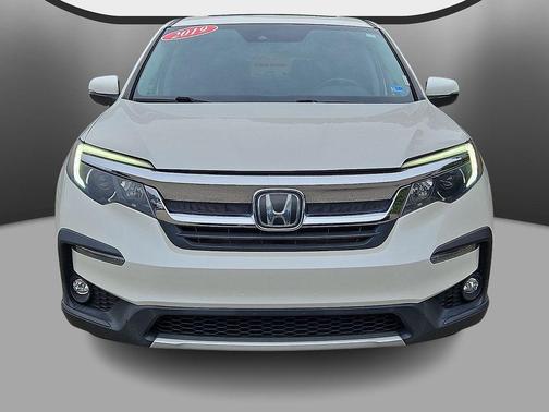 White Diamond Pearl 2019 Honda Pilot EX-L