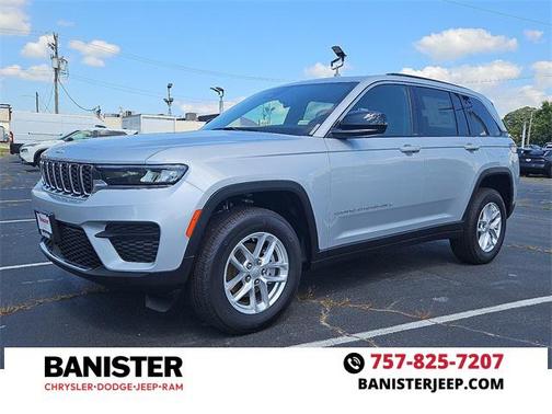 2025 Jeep Grand Cherokee Laredo