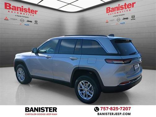2025 Jeep Grand Cherokee Laredo