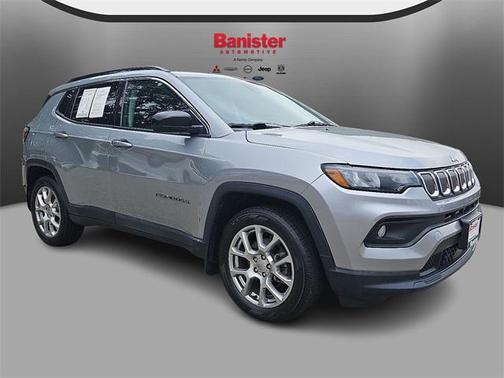 2022 Jeep Compass Latitude Lux