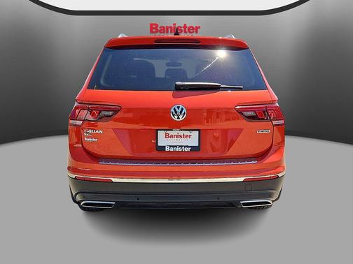 Habanero Orange Metallic 2019 Volkswagen Tiguan 2.0T SEL