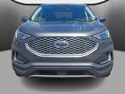 Carbonized Gray Metallic 2023 Ford Edge SEL
