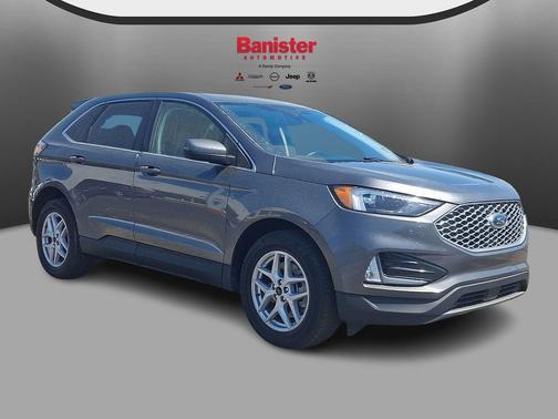 Carbonized Gray Metallic 2023 Ford Edge SEL