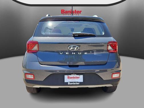 Ecotronic Gray 2025 Hyundai VENUE SEL