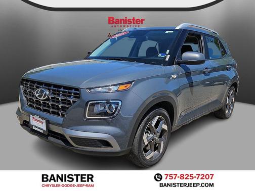 Ecotronic Gray 2025 Hyundai VENUE SEL