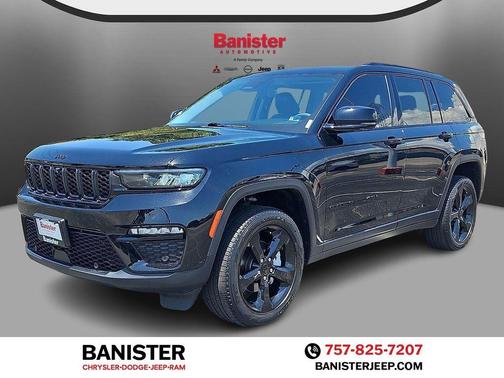 Diamond Black Crystal Pearlcoat 2023 Jeep Grand Cherokee Limited
