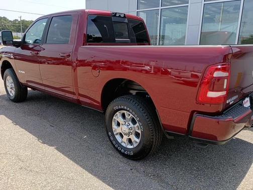 2024 RAM 2500 Laramie Crew Cab 4x4 6'4' Box