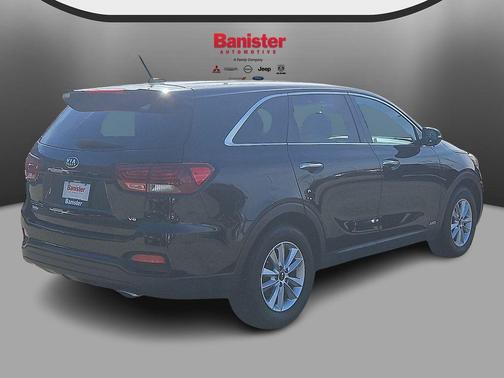 Ebony Black 2019 Kia Sorento LX