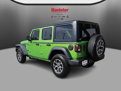 Mojito Clear-Coat Exterior Paint 2026 Jeep Wrangler Sport S