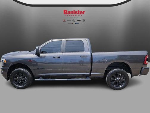 Granite Crystal Metallic Clearcoat 2023 RAM 2500 Laramie Crew Cab 4x4 6'4' Box