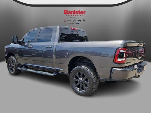 Granite Crystal Metallic Clearcoat 2023 RAM 2500 Laramie Crew Cab 4x4 6'4' Box