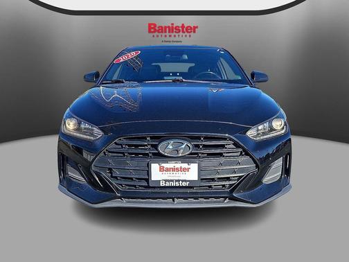 2020 Hyundai Veloster 2