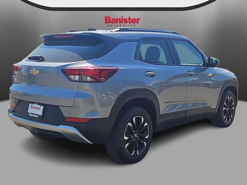 Sterling Gray Metallic 2023 Chevrolet Trailblazer LT