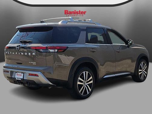 Baja Storm 2024 Nissan Pathfinder Platinum 4WD