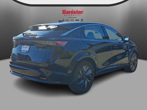 2023 Nissan ARIYA VENTURE+