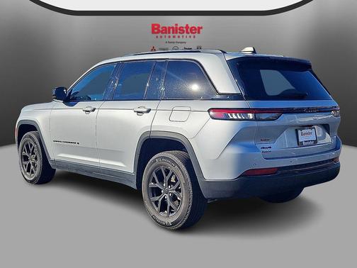 2024 Jeep Grand Cherokee Altitude