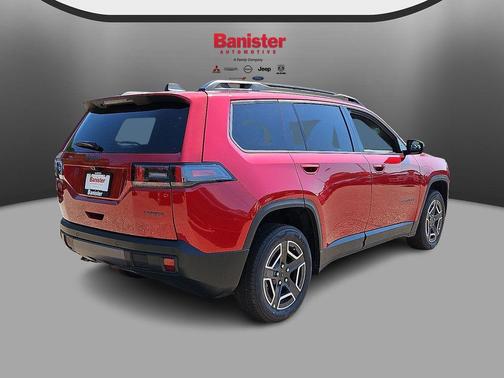 Red Hot Pearlcoat 2026 Jeep Cherokee Laredo 4x4