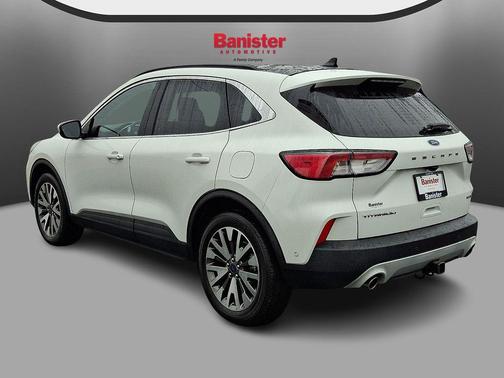 2020 Ford Escape Titanium