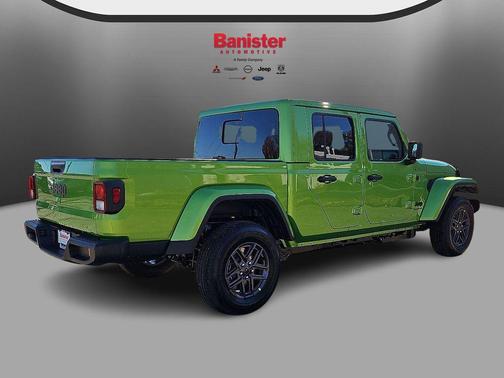 2026 Jeep Gladiator Sport S