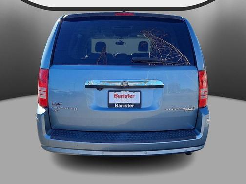 2009 Chrysler Town & Country Limited