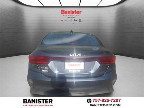 2023 Kia Forte LX