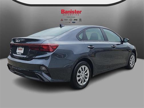 2023 Kia Forte LX