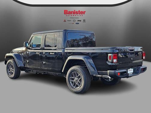 2026 Jeep Gladiator Sport S