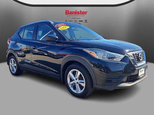 2019 Nissan Kicks S