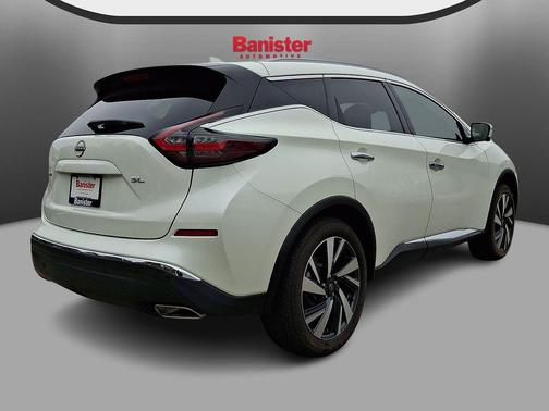 2023 Nissan Murano SL FWD